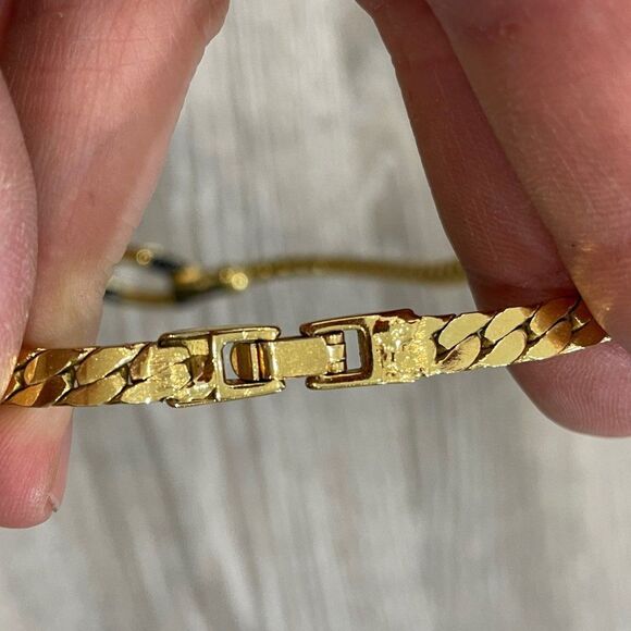 Vintage Golden tone and black enamel choker necklace - Picture 4 of 5